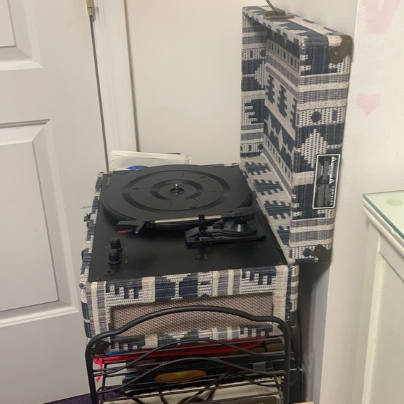 COPY - Crosley record player - Picture 2 of 7